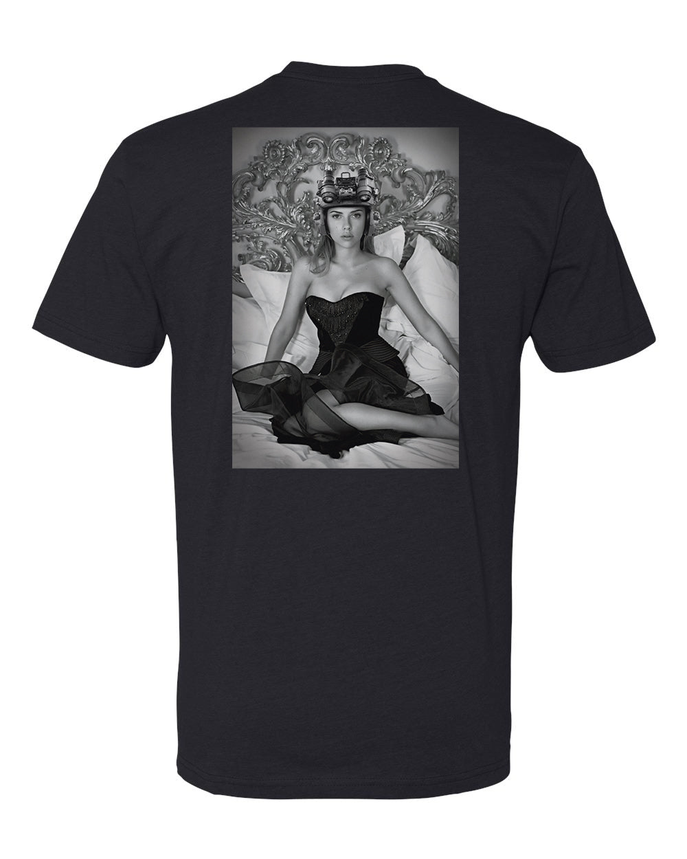 Johansson Tee