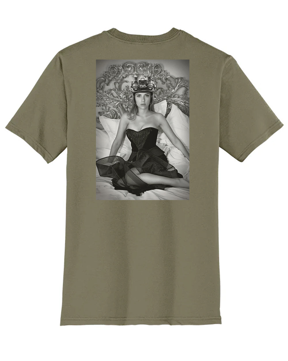 Johansson Tee